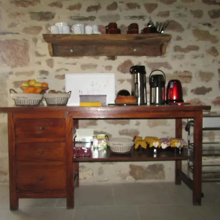 Bed & Breakfast Ecuries De Saint Maurice- De Gondou *