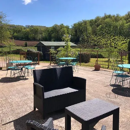 Bed & Breakfast Ecuries De Saint Maurice- De Gondou Lacapelle-Marival