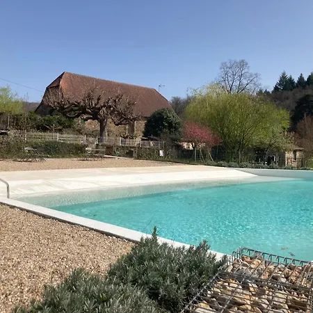 Ecuries De Saint Maurice- De Gondou Bed & Breakfast *