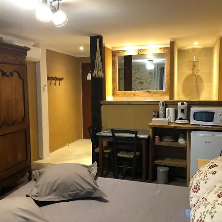 住宿加早餐酒店 Ecuries De Saint Maurice- De Gondou