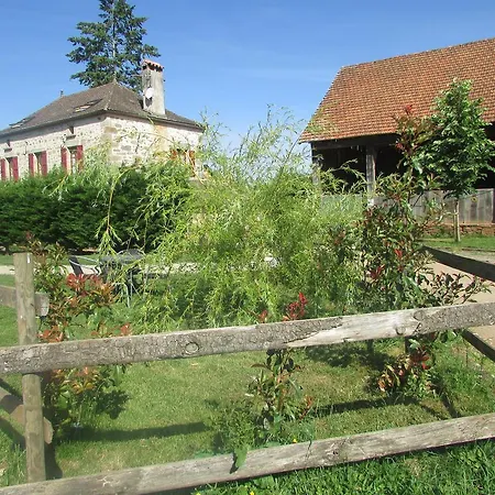 Ecuries De Saint Maurice- De Gondou 拉卡佩勒-马里瓦勒