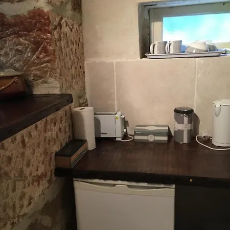 住宿加早餐酒店 Ecuries De Saint Maurice- De Gondou 拉卡佩勒-马里瓦勒