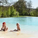 Ecuries De Saint Maurice- De Gondou Lacapelle-Marival