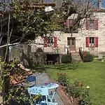 Ecuries De Saint Maurice- De Gondou