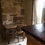 Ecuries De Saint Maurice- De Gondou Bed & Breakfast Lacapelle-Marival