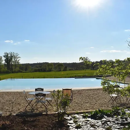 Ecuries De Saint Maurice- De Gondou Oda ve Kahvaltı