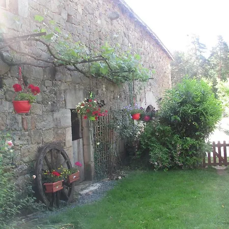 Frühstückspension Ecuries De Saint Maurice- De Gondou Lacapelle-Marival