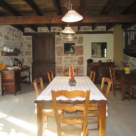 Ecuries De Saint Maurice- De Gondou 4* Lacapelle-Marival