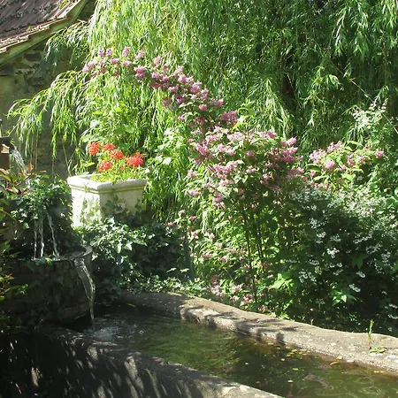 Ecuries De Saint Maurice- De Gondou 4* Lacapelle-Marival