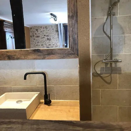 Ecuries De Saint Maurice- De Gondou 4* Lacapelle-Marival