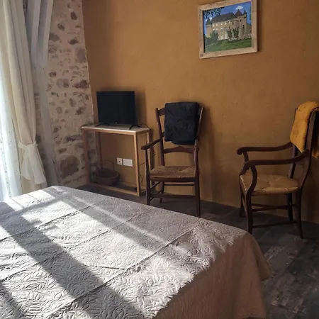 Frühstückspension Ecuries De Saint Maurice- De Gondou Lacapelle-Marival