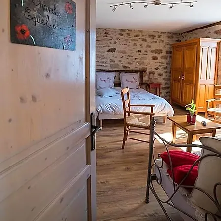 Ecuries De Saint Maurice- De Gondou 4* Lacapelle-Marival