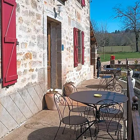 Ecuries De Saint Maurice- De Gondou
