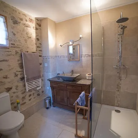 Oda ve Kahvaltı Ecuries De Saint Maurice- De Gondou Lacapelle-Marival